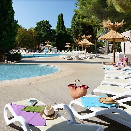 Residence Odalys Le Village Camarguais Les Gardians Αρλ Εξωτερικό φωτογραφία