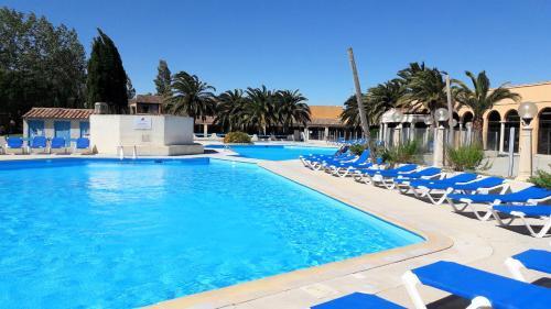 Residence Odalys Le Village Camarguais Les Gardians Αρλ Εξωτερικό φωτογραφία
