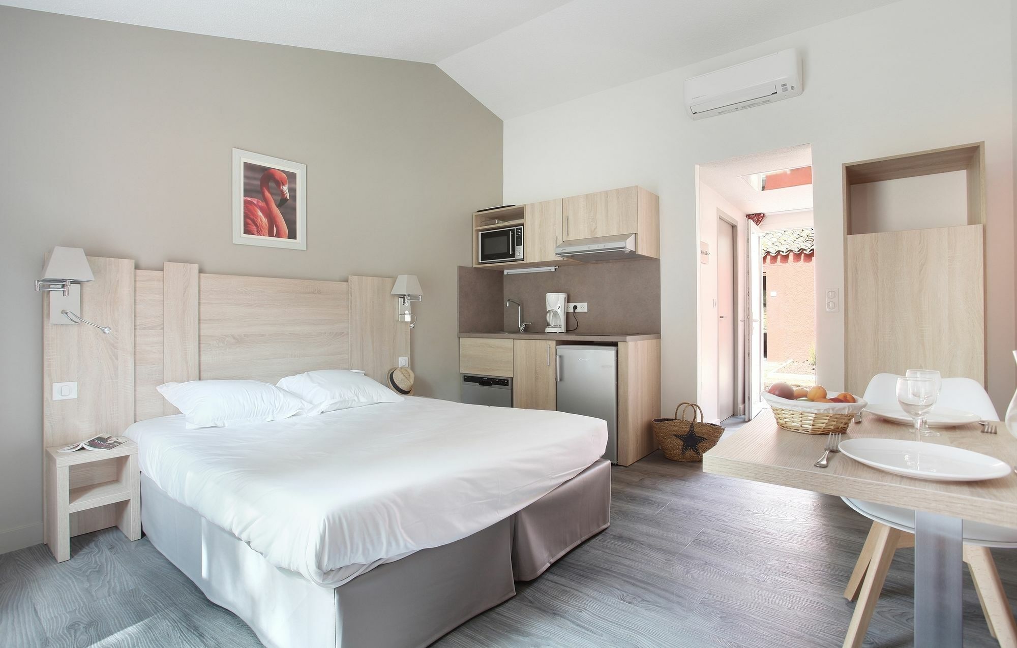 Residence Odalys Le Village Camarguais Les Gardians Αρλ Εξωτερικό φωτογραφία
