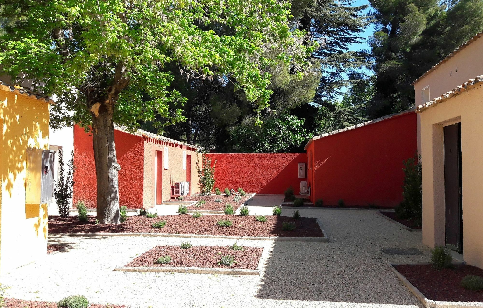 Residence Odalys Le Village Camarguais Les Gardians Αρλ Εξωτερικό φωτογραφία